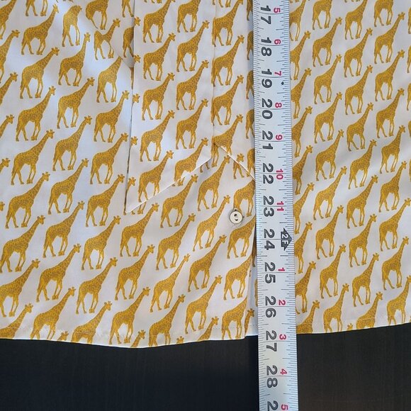 Tommy Hilfiger Giraffe Print Ruffle Accent Sleeveless Shirt Women's Med Artsy - Picture 7 of 8